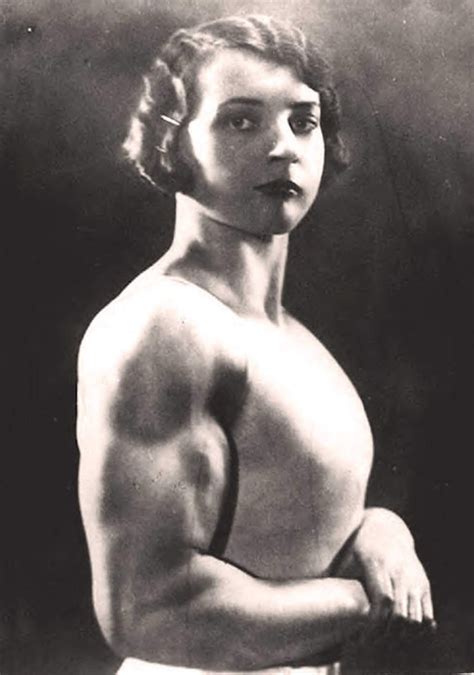 first female bodybuilder